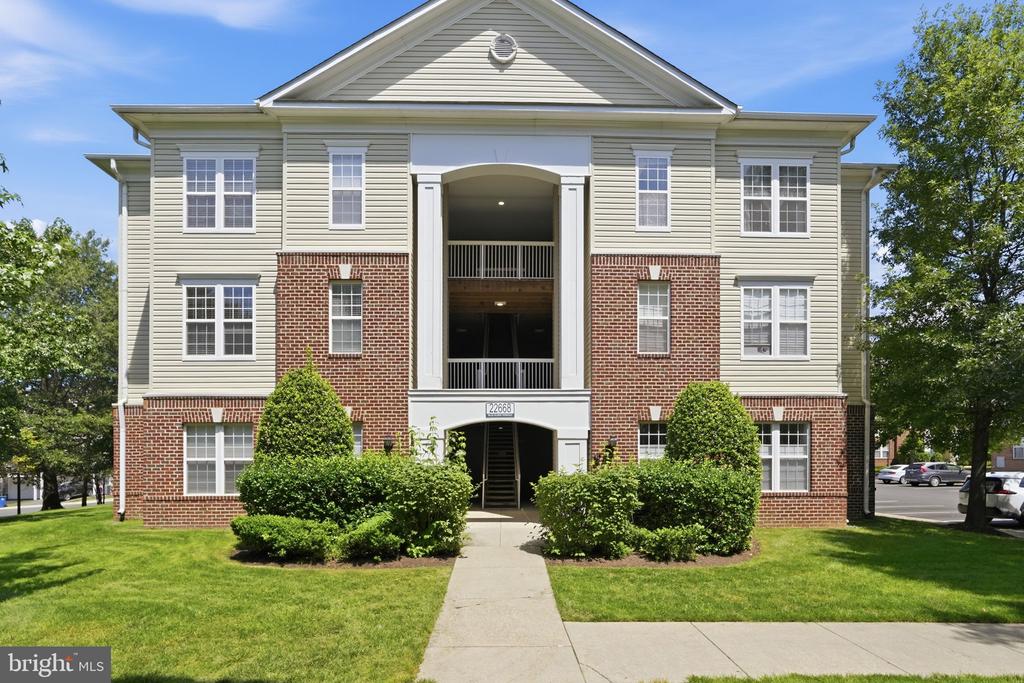Residential in BRAMBLETON 2
