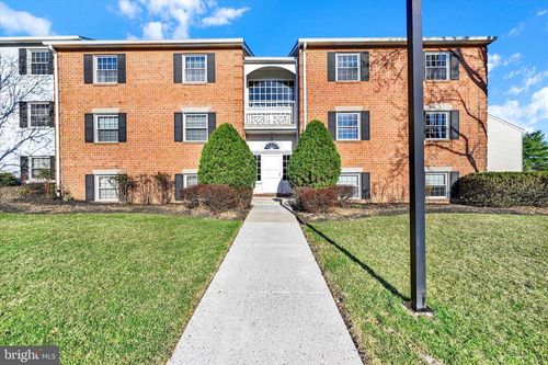 unit-202-2 Elphin Ct, LUTHERVILLE TIMONIUM, MD, 21093-7735 | Card Image