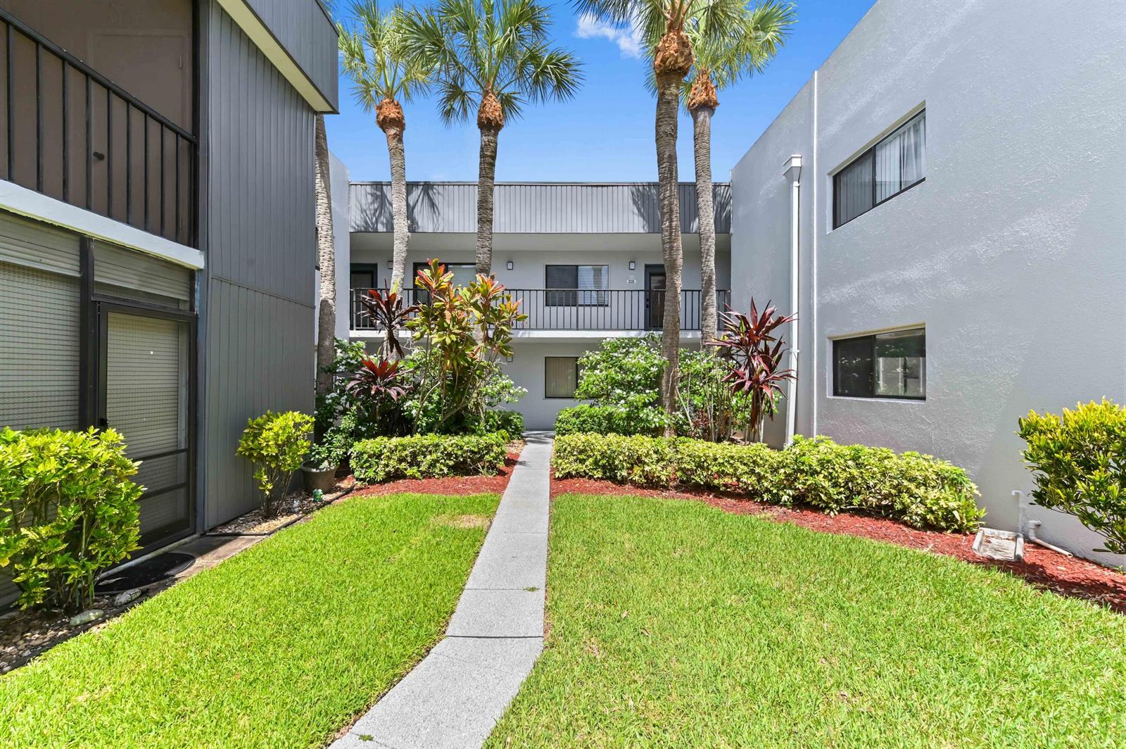 Residential Lease in Delray Beach 2