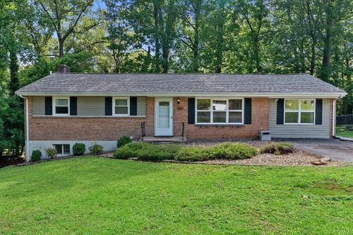 311 Woodway Dr, Lynchburg, VA, 24501-3923 | Card Image