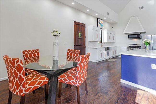 11215 Duane St, House other with 5 bedrooms, 3 bathrooms and null parking in Houston TX | Image 14