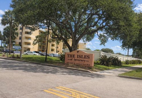 308-6475 W Oakland Park Blvd, Lauderhill, FL, 33313-1100 | Card Image