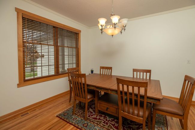 16-web-or-mls-16-Dining Room.jpg | Image 16