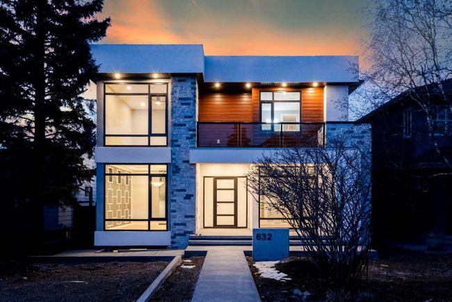 632 26 Avenue Nw, Home with 4 bedrooms, 5 bathrooms and 4 parking in Calgary AB | Image 1