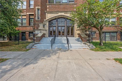 apt-5-917 Madison St, Syracuse, NY, 13210-2072 | Card Image