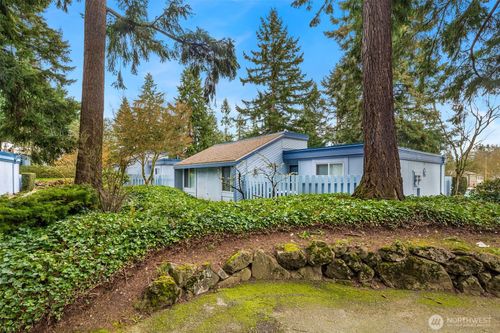 c6-4300 Ne Sunset Blvd, Renton, WA, 98059-4053 | Card Image