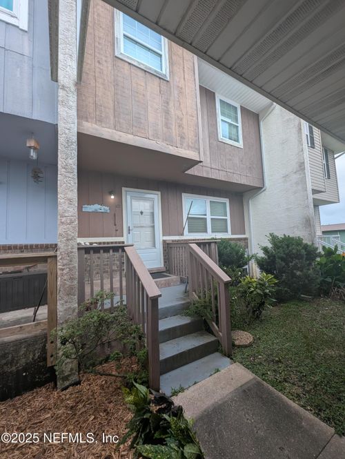 621 S Berthe Ave, Panama City, FL, 32404-8436 | Card Image