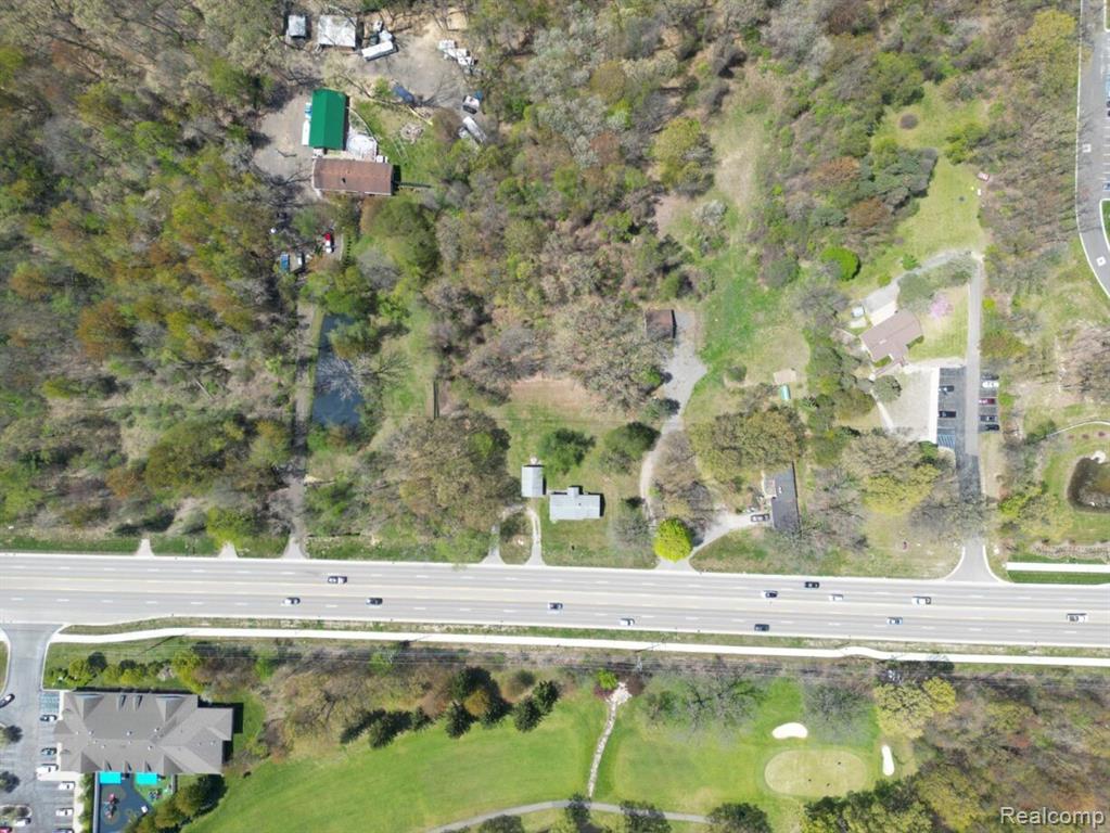 Sashabaw Rd, Clarkston, MI 48348
