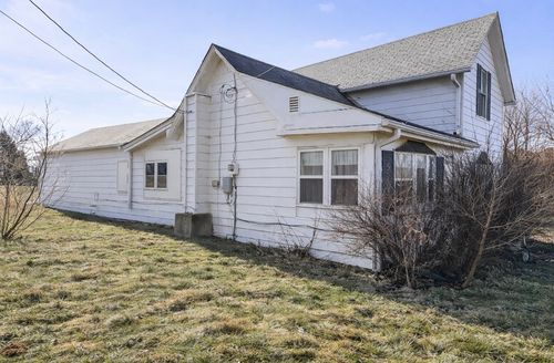 532 Harrison Ave, Grinnell, IA, 50112-2327 | Card Image