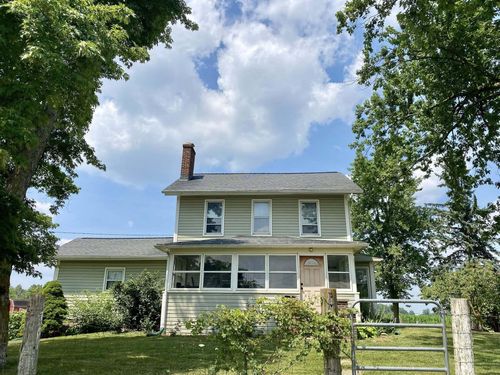 8820 Tamarack Rd, Pittsford, MI, 49271-9782 | Card Image