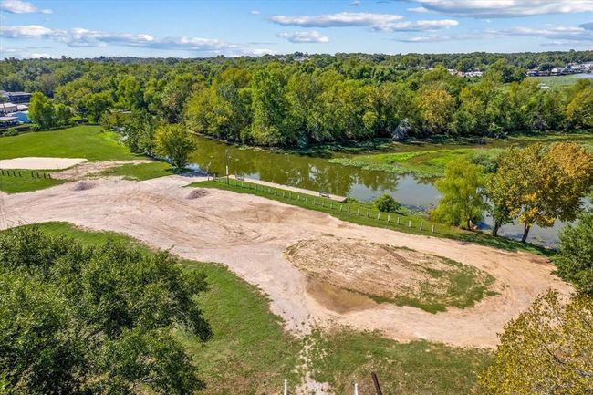 Local Amenities in the area | Image 37