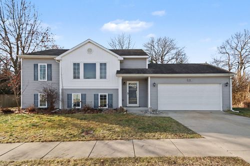 10108 Castle Creek Cir, Galesburg, MI, 49053-8642 | Card Image