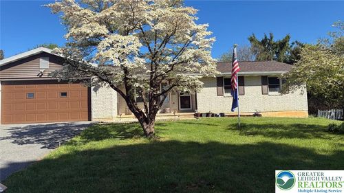 4441 Nicholas St, EASTON, PA, 18045-4930 | Card Image