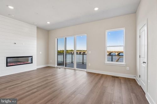 2804 Ferry Bar Drive, BALTIMORE, MD, 21230 | Card Image