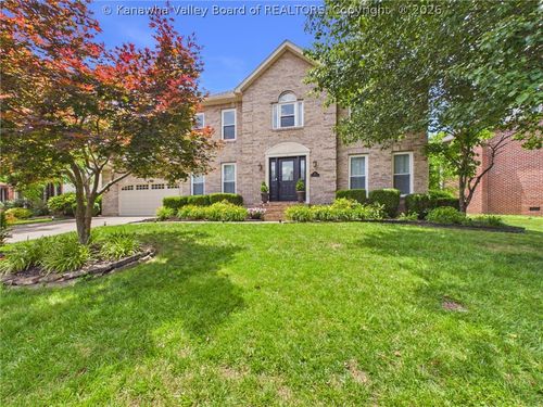 104 Candlewyck Dr, Hurricane, WV, 25526-8811 | Card Image