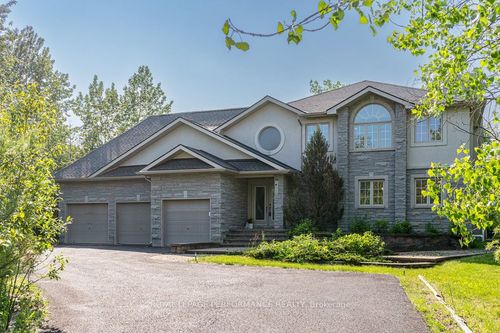 1657 Whiteside Way, Metcalfe, ON, K0A2P0 | Card Image