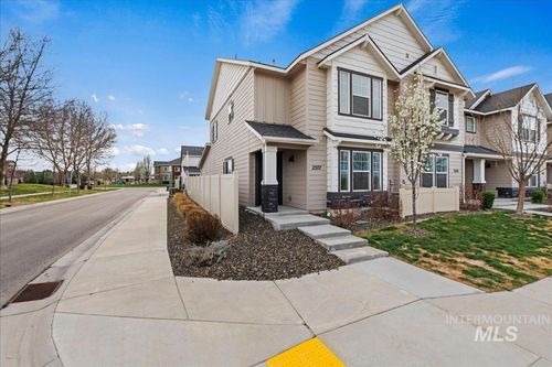 2517 E Goldstone St, Meridian, ID, 83642-5374 | Card Image