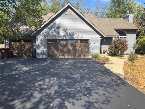 117 Strawbridge Dr, Rockton, IL, 61072-2957 | Card Image