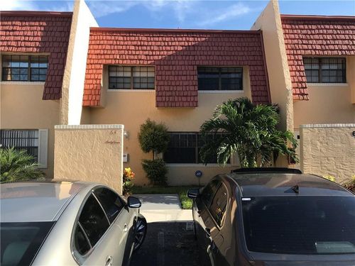 64 Canterbury Ln, Tamarac, FL, 33319-2418 | Card Image