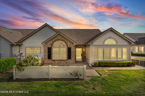 87-8686 Parkview Oaks Circle, Olive Branch, MS, 38654 | Card Image