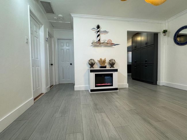 230 Nw 52 Nd Ct, House other with 2 bedrooms, 1 bathrooms and null parking in Fort Lauderdale FL | Image 5