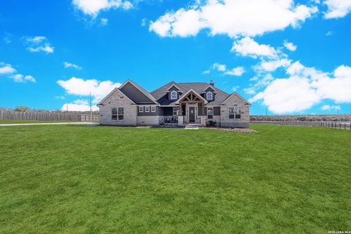 157 Summer Meadow Dr, La Vernia, TX, 78121-0148 | Card Image