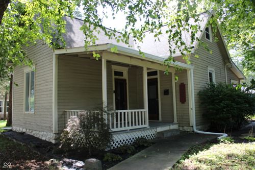 920 Indiana St, Greencastle, IN, 46135-1923 | Card Image