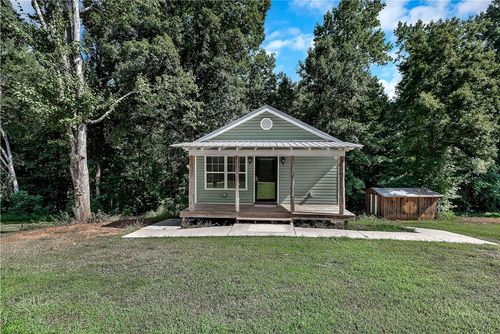 464 Cedar Tree Dr, Walhalla, SC, 29691-5440 | Card Image