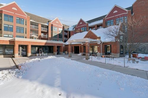 apt-134-500 County Road B W, Roseville, MN, 55113-6655 | Card Image