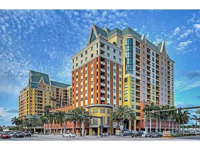 1222 - 100 N Federal Hwy, Condo with 2 bedrooms, 2 bathrooms and null parking in Fort Lauderdale FL | Image 1