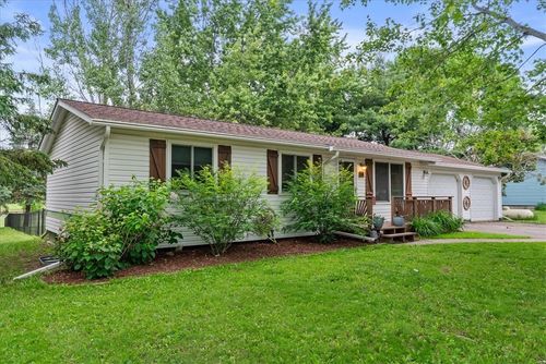 1145 Norton St, Hammond, WI, 54015-9602 | Card Image