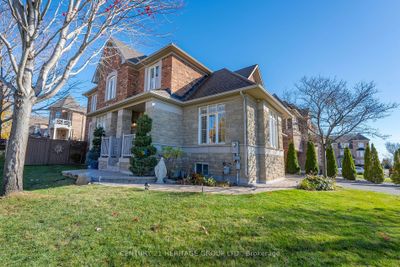 78 Walter Scott Cres, House other with 4 bedrooms, 5 bathrooms and 6 parking in Markham ON | Image 2