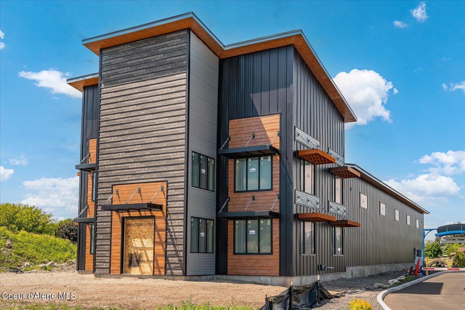 Commercial Sale in Hayden 5