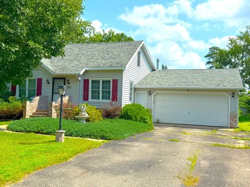 212 6th St Ne, Long Prairie, MN, 56347-1032 | Card Image
