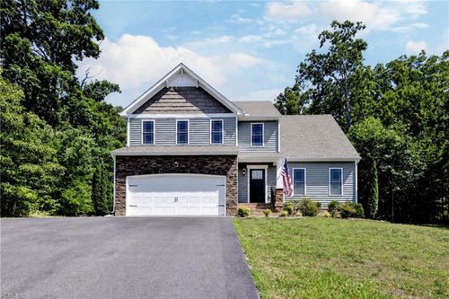 11505 Oakfork Dr, New Kent, VA, 23124-2057 | Card Image