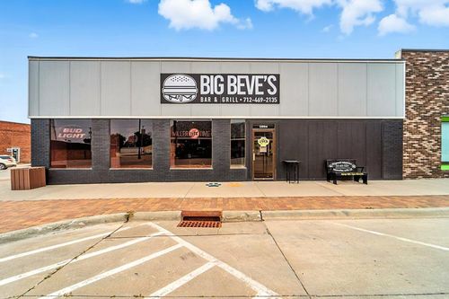 1004 Main Street, Manson, IA, 50563 | Card Image