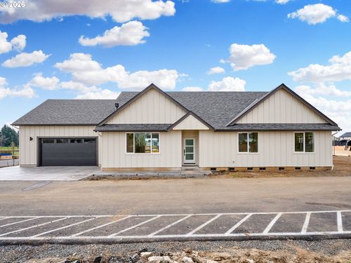 1281 Brown St, Woodburn, OR, 97071-5739 | Card Image
