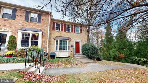 2228 Mclean Park Rd, FALLS CHURCH, VA, 22043-2935 | Card Image