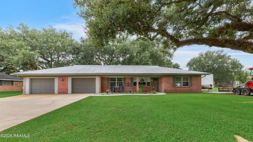 7212 Daspit Rd, New Iberia, LA, 70563-8941 | Card Image