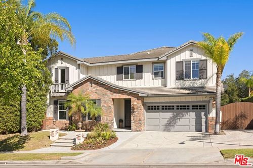 886 Hemlock Ridge Ct, Simi Valley, CA, 93065-5540 | Card Image