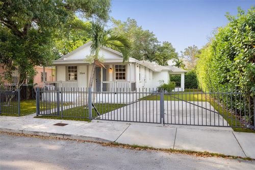 3564 William Ave, Miami, FL, 33133-5729 | Card Image