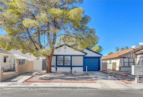 4683 Calderwood St, Las Vegas, NV, 89103-4399 | Card Image