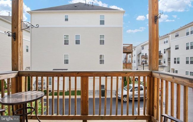 24686 Byrne Meadow Sq, Townhouse with 3 bedrooms, 3 bathrooms and null parking in ALDIE VA | Image 5