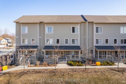 28 Meach Pvt, Stittsville, ON, K2S0T8 | Card Image