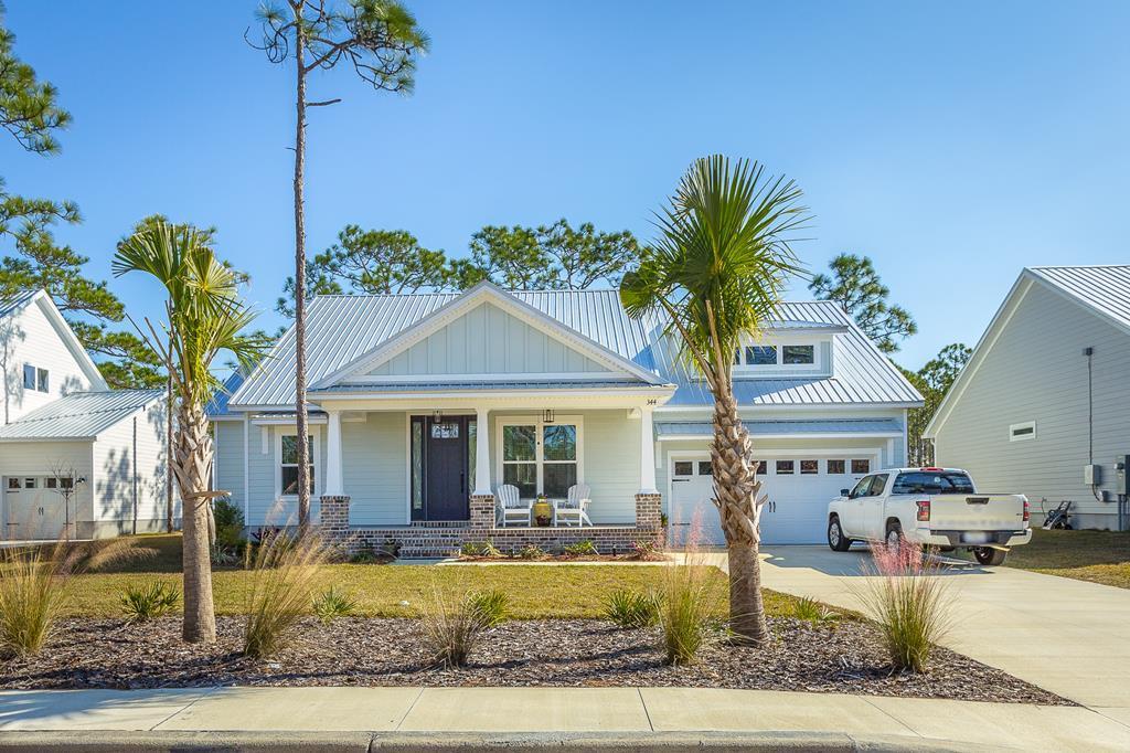 Royal Tern Ct, Carrabelle, FL 32322