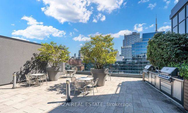 1231 - 560 Front St W, Condo with 3 bedrooms, 2 bathrooms and 1 parking in Toronto ON | Image 35