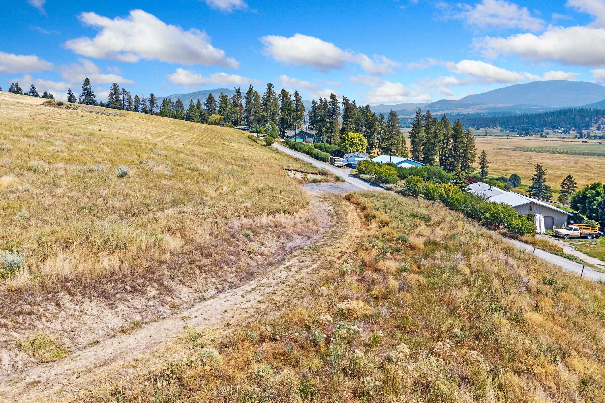 Land in Colville 5