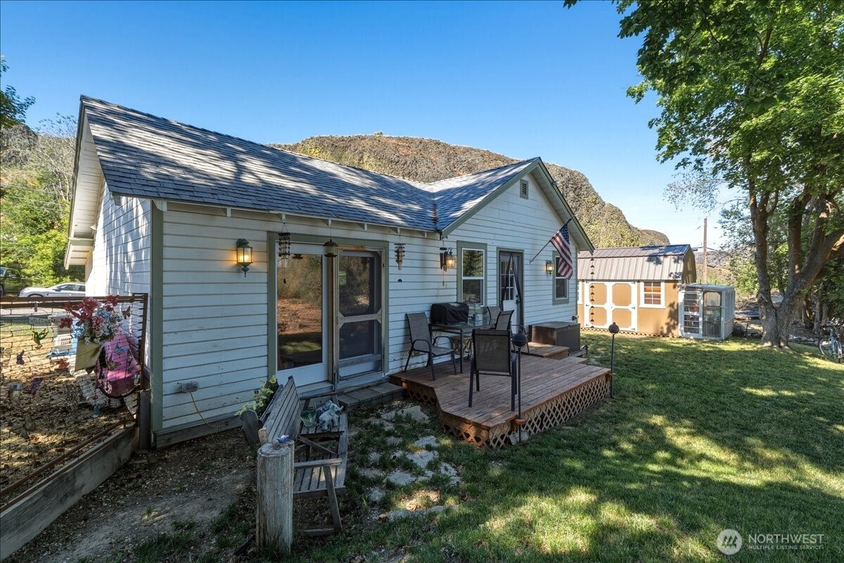 Residential in Grand Coulee 5