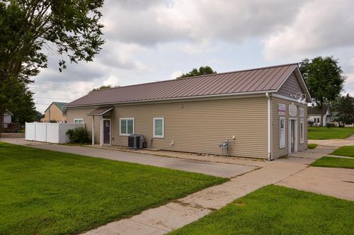 1201 S Beaumont Rd, Prairie Du Chien, WI, 53821-2735 | Card Image