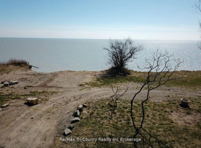 56081 Lakeshore Line, Home with 0 bedrooms, 0 bathrooms and 4 parking in Port Burwell ON | Image 6